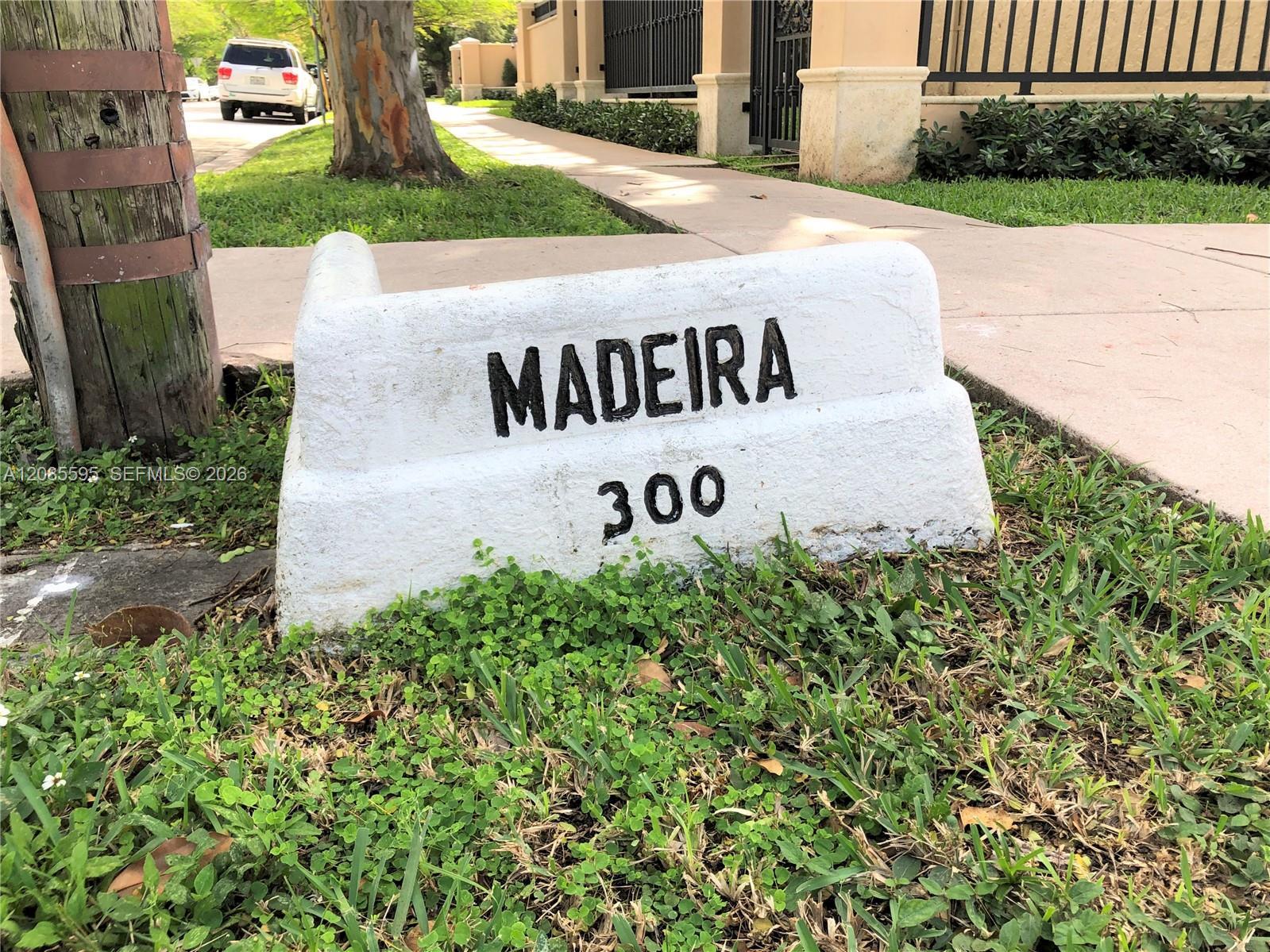 300 Madeira Ave # 304, Coral Gables FL 33134 photo 3