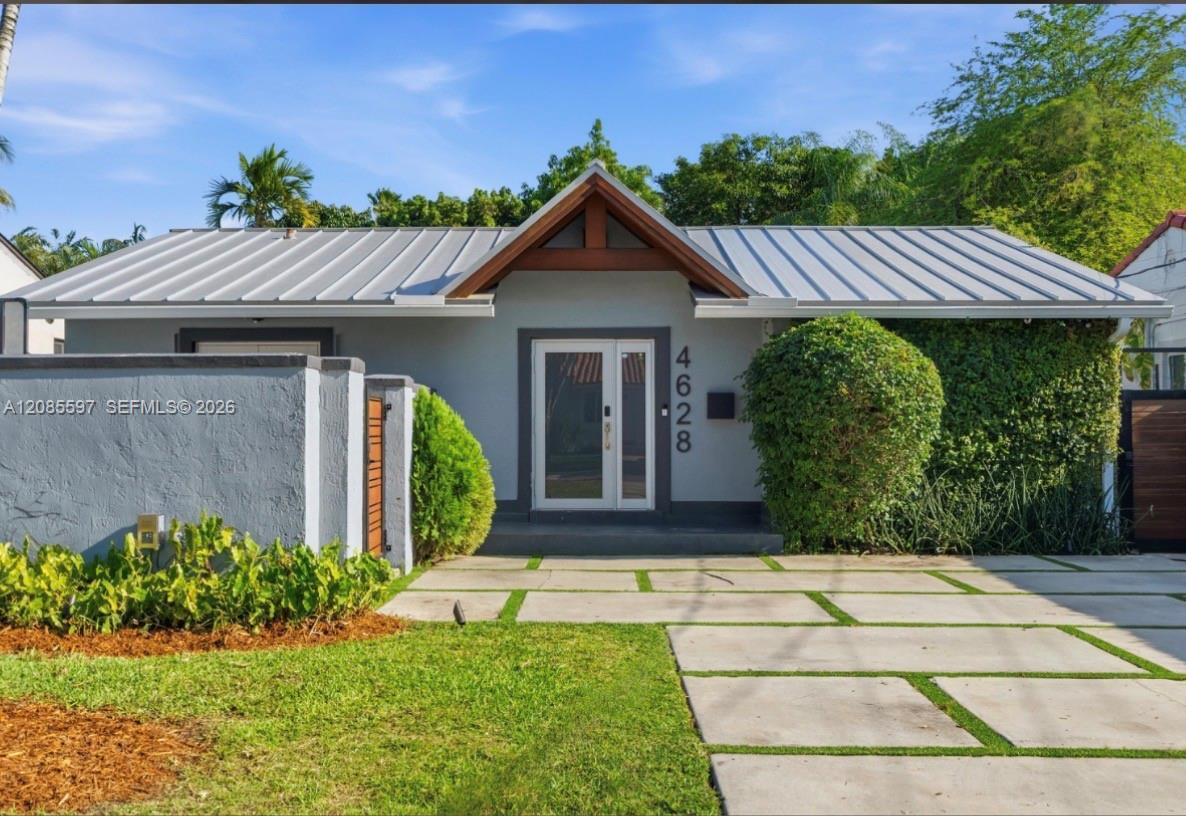 4628 SW 10th St # 4628, Miami FL 33134