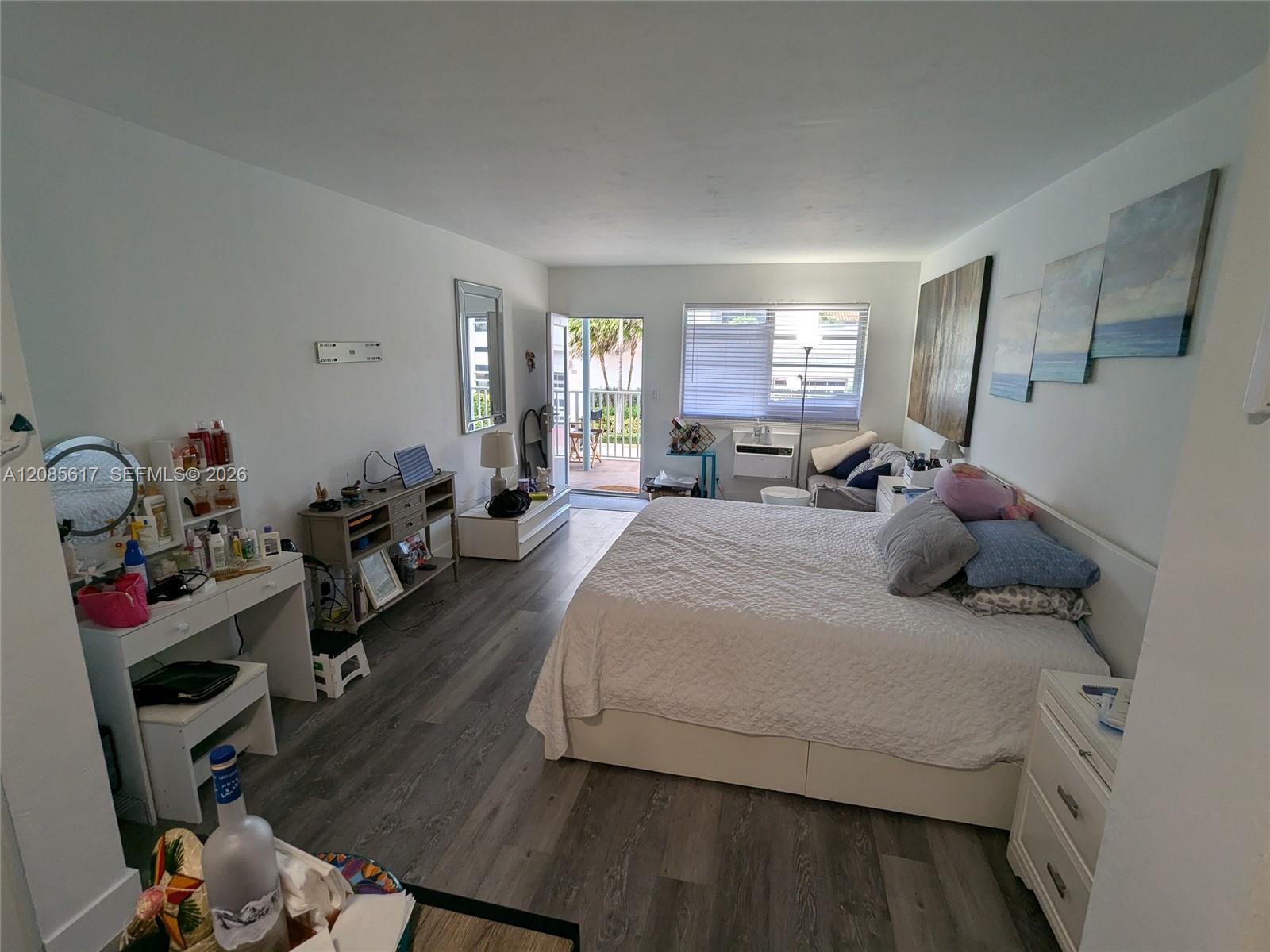 158 Ocean Dr # 203, Miami Beach FL 33139 photo 2