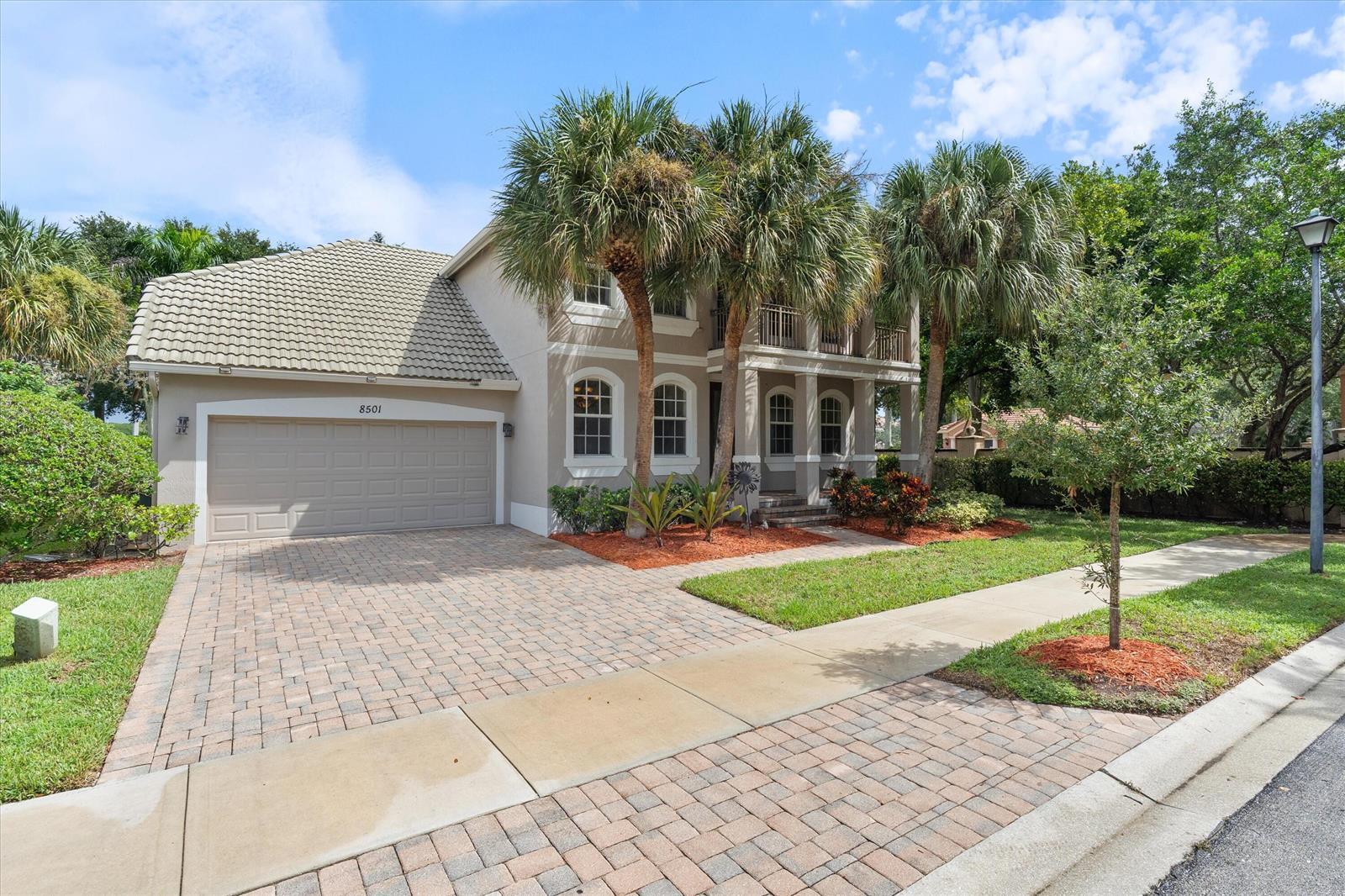 8501 PORTOBELLO Lane, Palm Beach Gardens FL 33418 photo 2