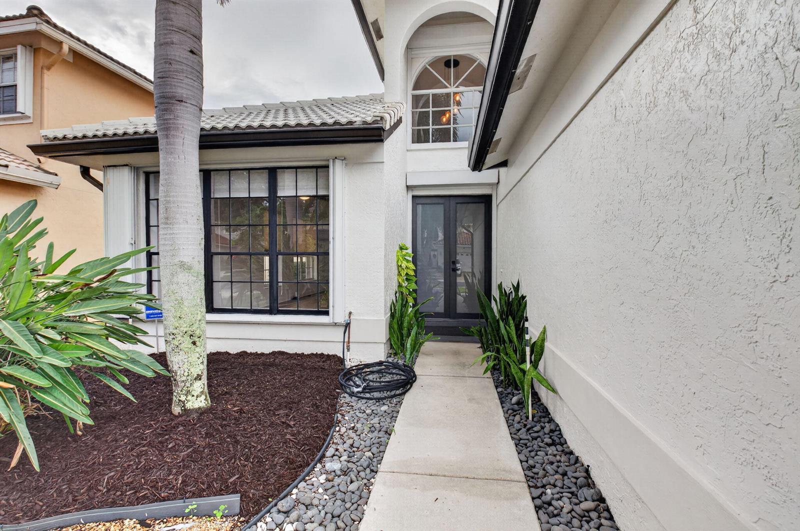 10894 OLD BRIDGEPORT Lane, Boca Raton FL 33498 photo 2