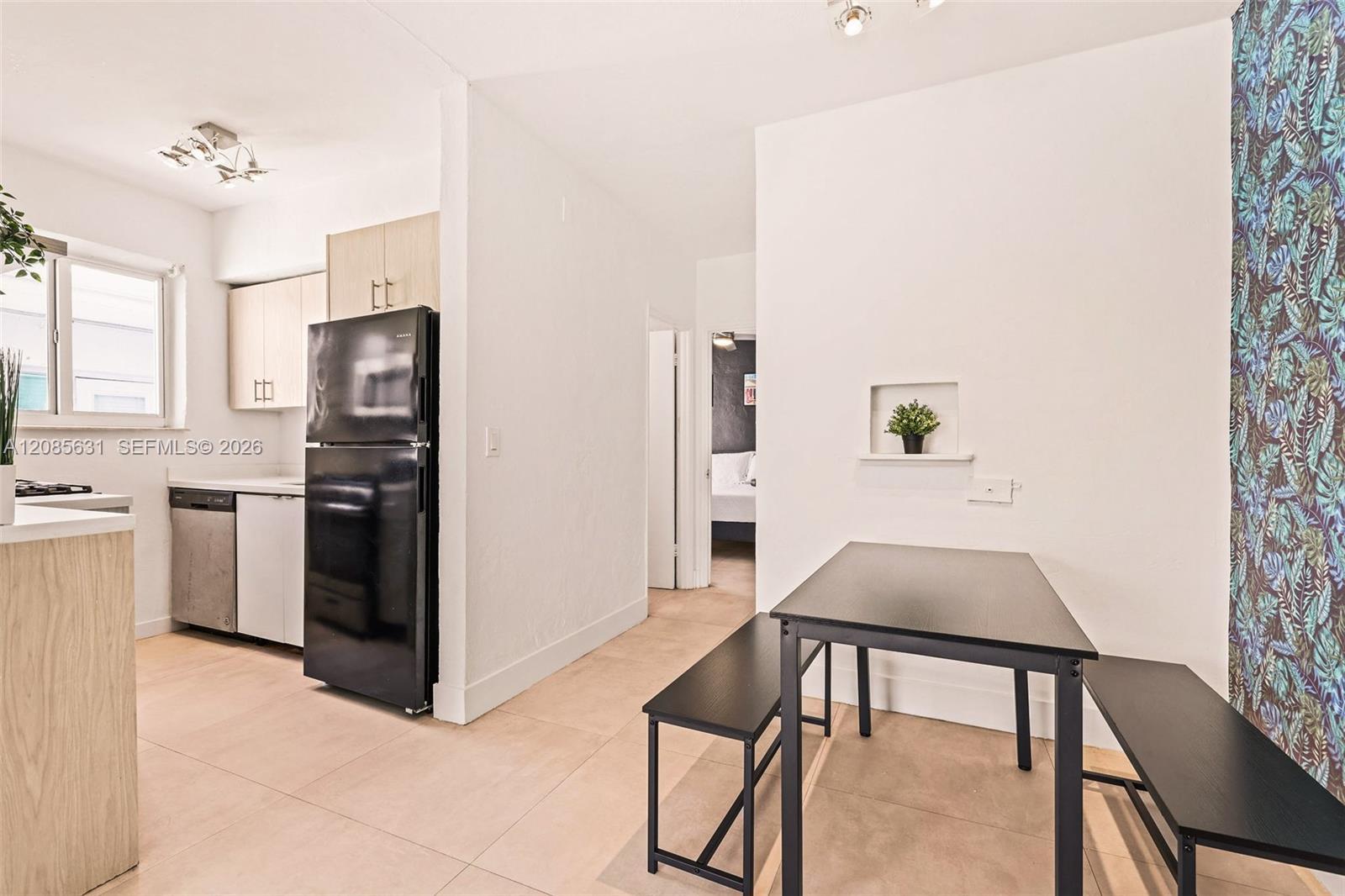 7340 Harding Ave # 12, Miami Beach FL 33141 photo 2