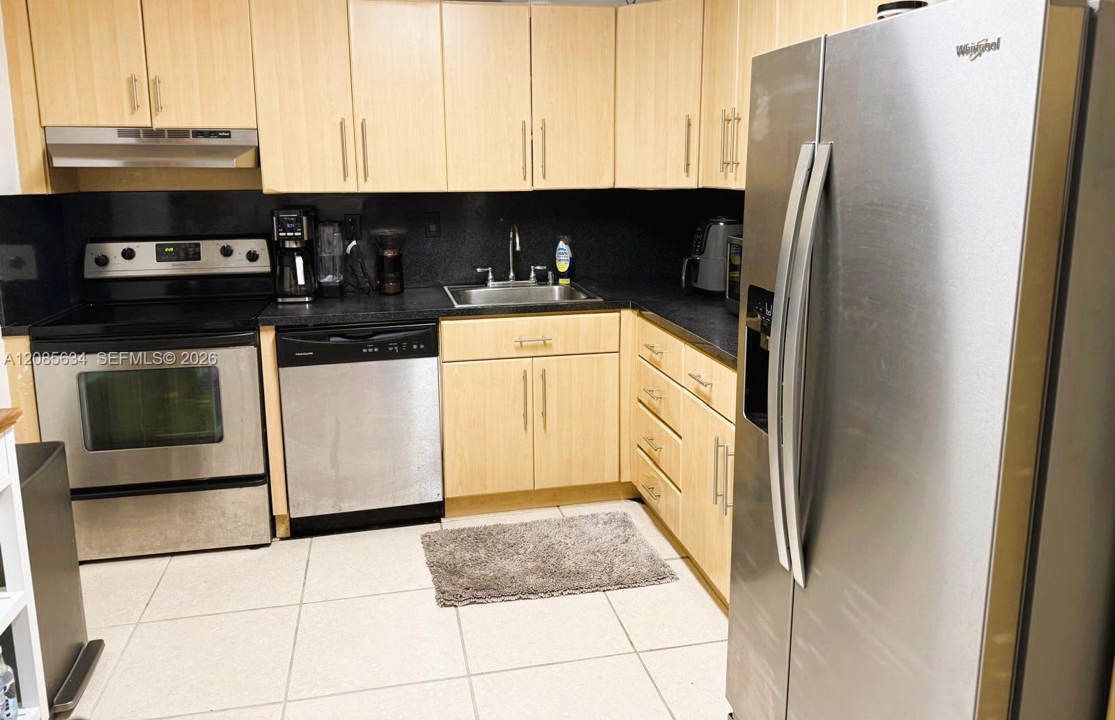 2450 NE 135th St # 502, North Miami FL 33181 photo 4