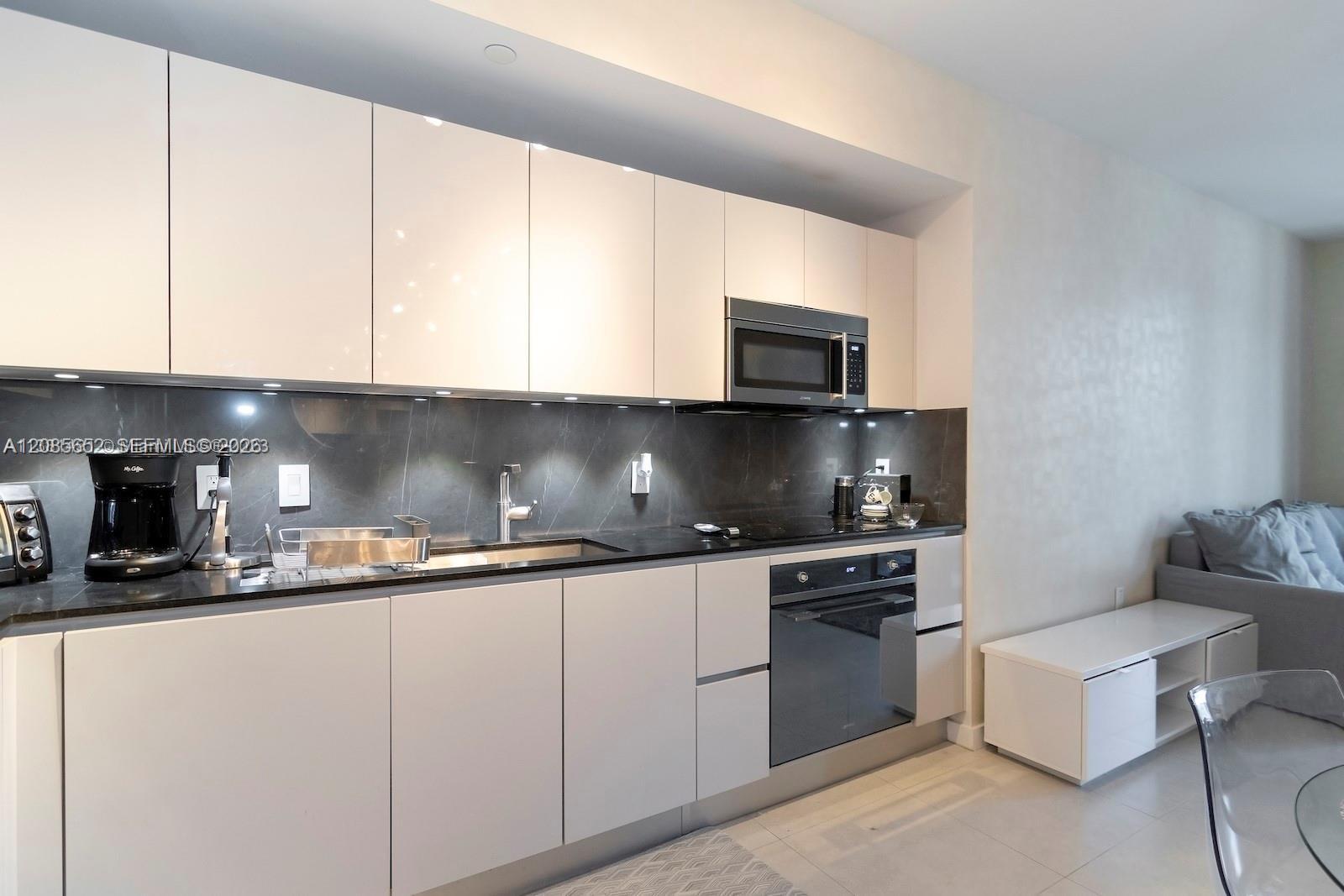 1010 Brickell Ave # 2508, Miami FL 33131 photo 3