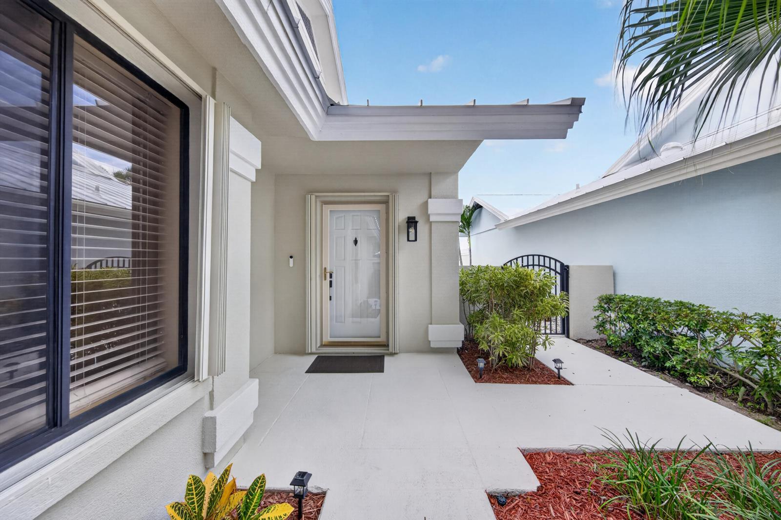 406 RIVER EDGE Road, Jupiter FL 33477 photo 2