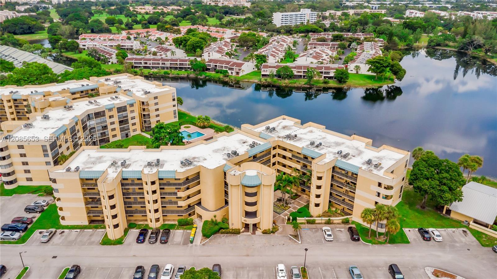6475 W Oakland Park Blvd # 102, Lauderhill FL 33313