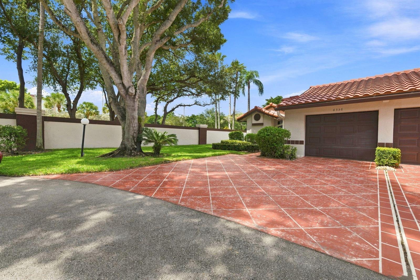 6356 Kings Gate Circle, Delray Beach FL 33484 photo 2