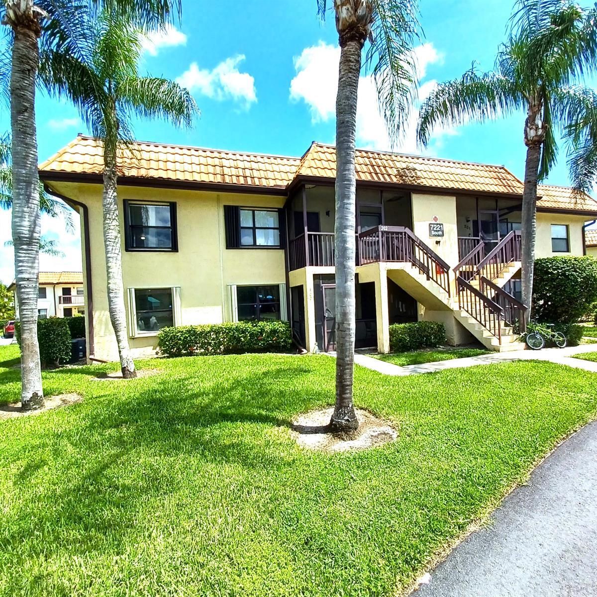 7221 Golf Colony Court # 102, Lake Worth FL 33467