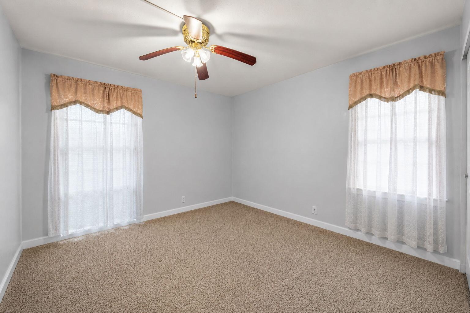 6807 NW 80TH Court, Tamarac FL 33321 photo 5