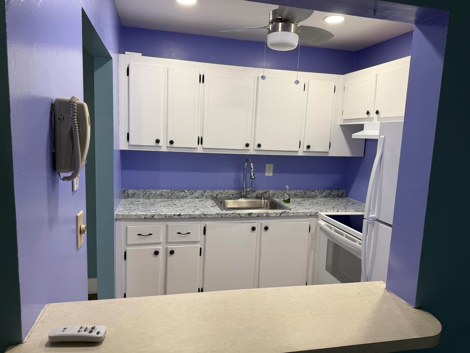 146 Norwich G # 146, West Palm Beach FL 33417 photo 2