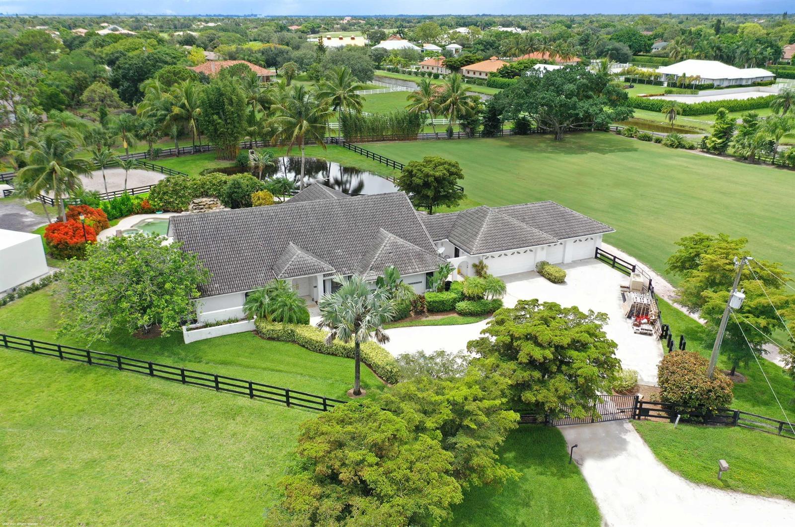 2389 KING Terrace, Wellington FL 33414 photo 4