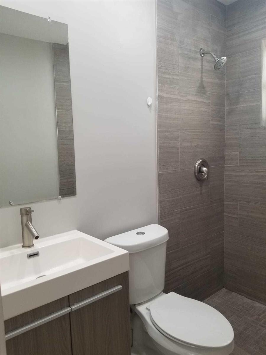 831 NE 156TH Terrace, North Miami Beach FL 33162 photo 5