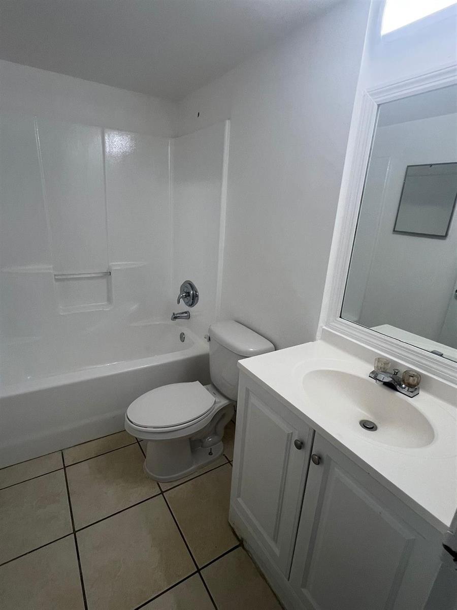 3660 N 56TH Avenue # 611, Hollywood FL 33021 photo 2