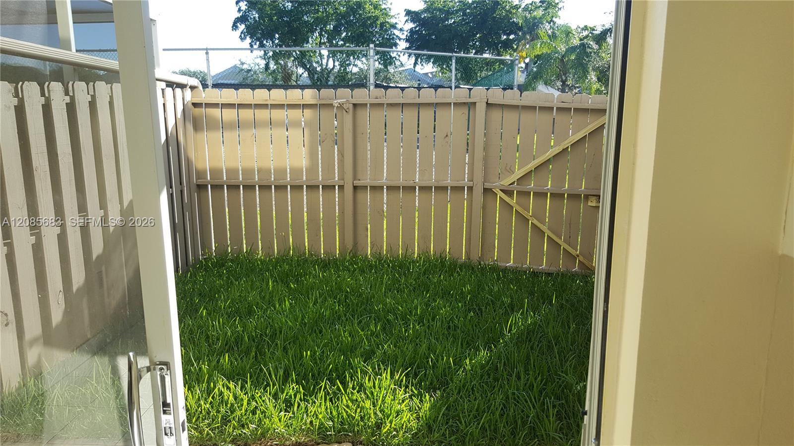 1421 NW 123rd Ter # 1421, Pembroke Pines FL 33026 photo 2