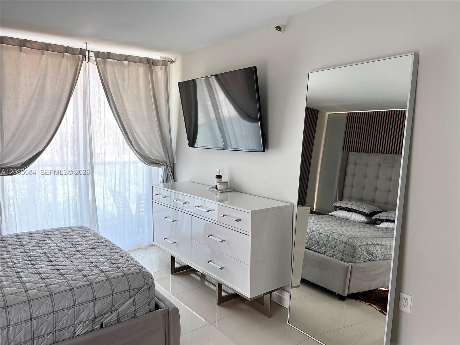 1035 West Ave # 404, Miami Beach FL 33139 photo 3