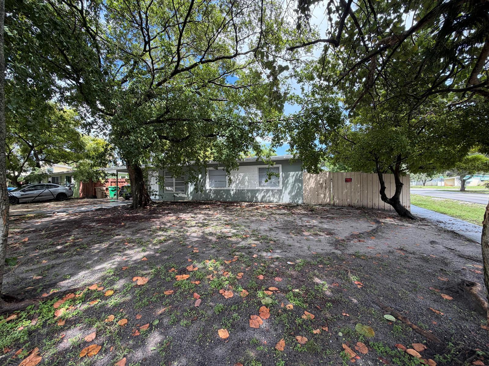 3820 SW 61ST Avenue, Davie FL 33314 photo 2