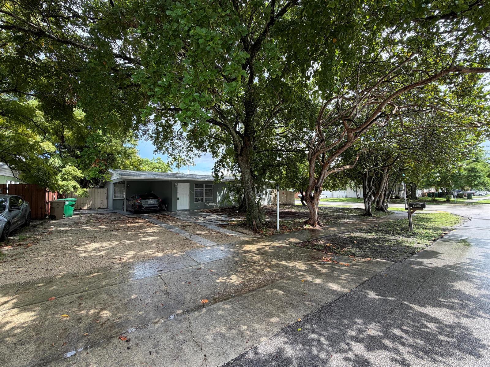 3820 SW 61ST Avenue, Davie FL 33314