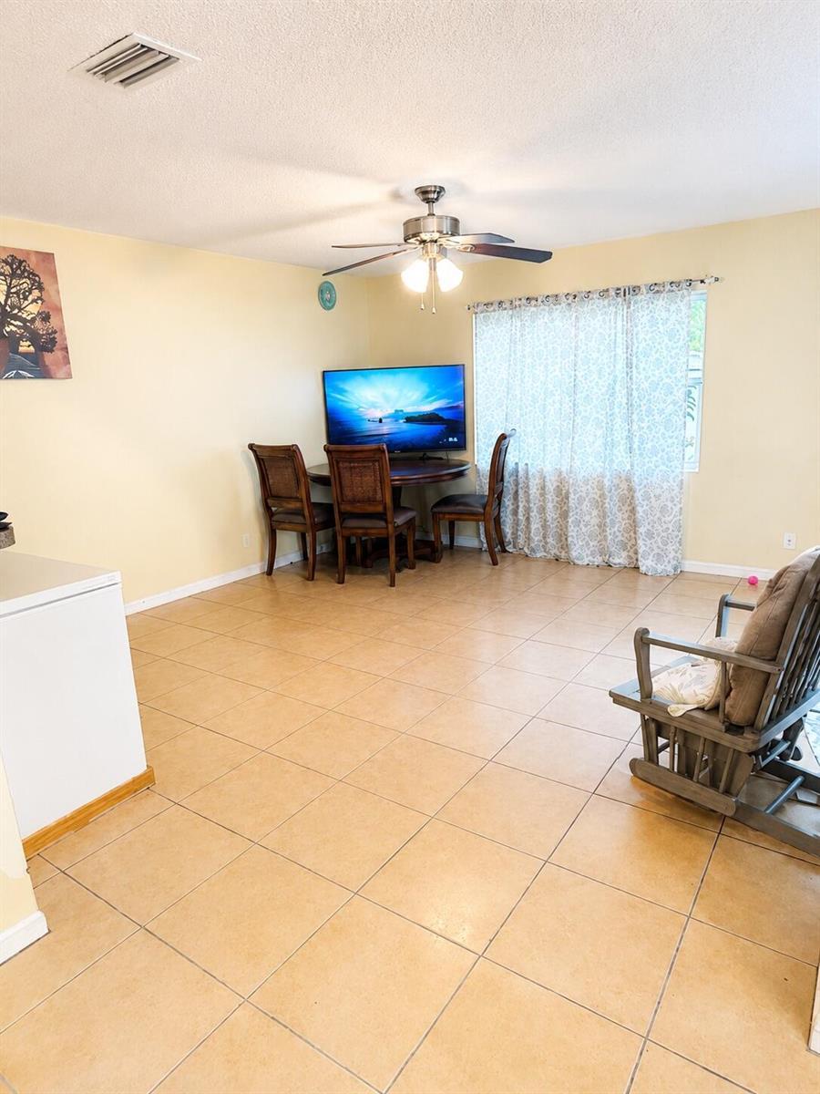 3331 Commodore Court, West Palm Beach FL 33411 photo 4