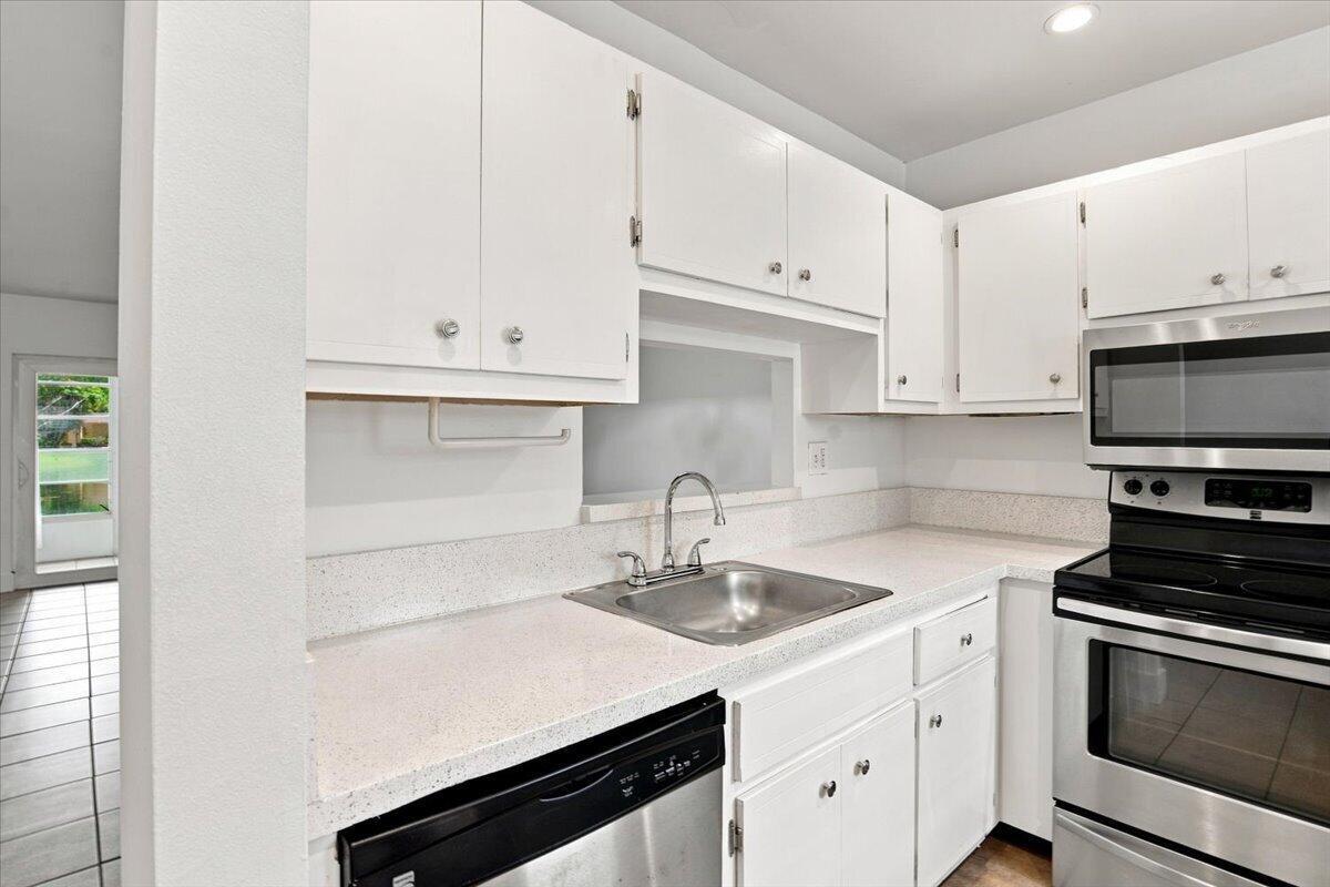 5121 W OAKLAND PARK # 109, Lauderdale Lakes FL 33313 photo 4