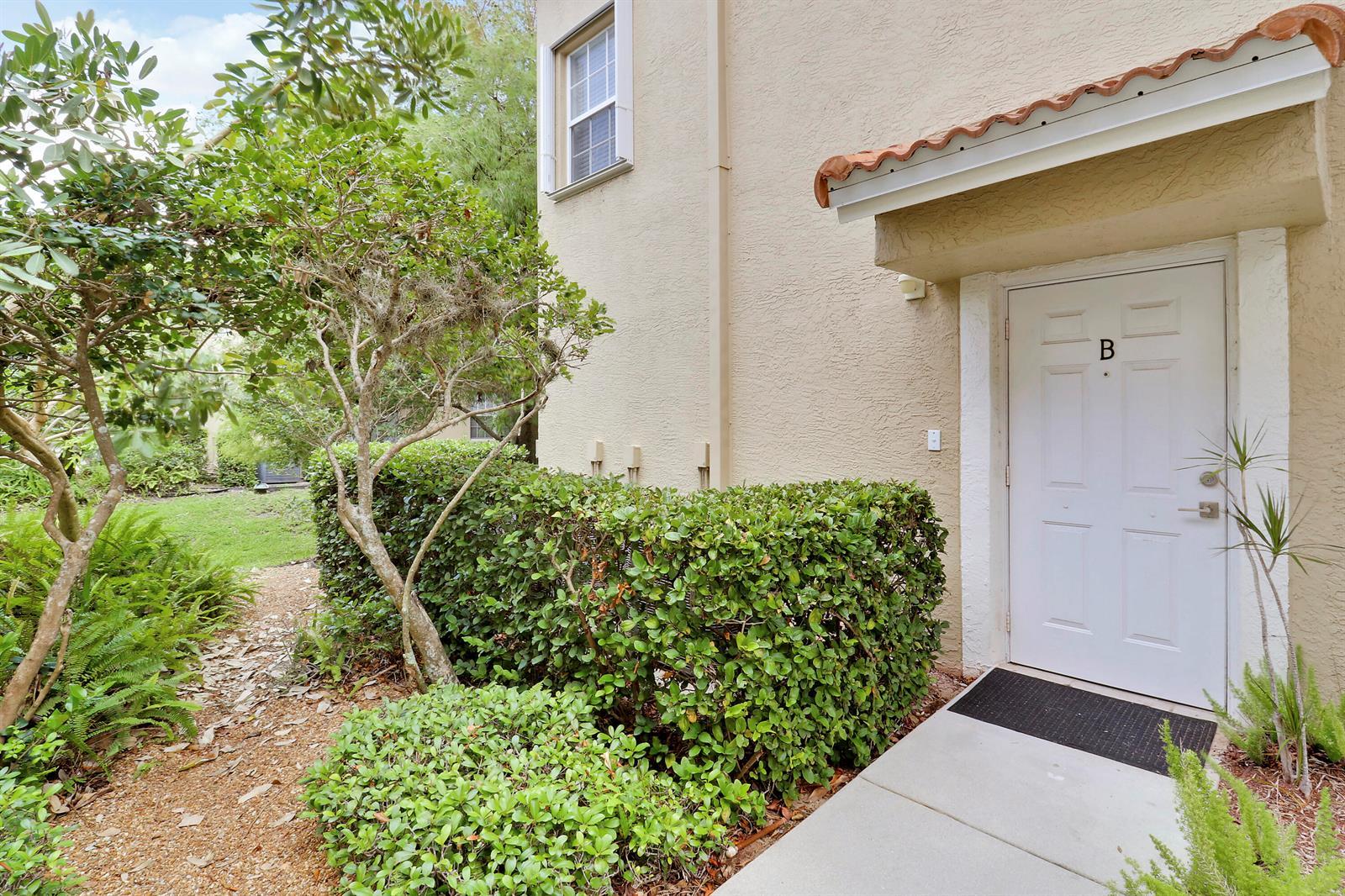 105 Lighthouse Circle # B, Tequesta FL 33469 photo 3