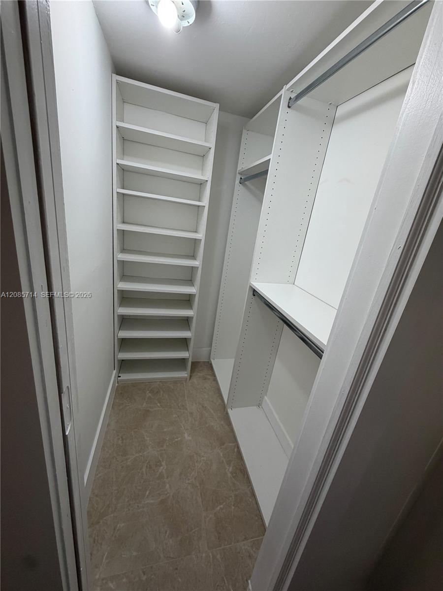 Hialeah, FL 33012 photo 5