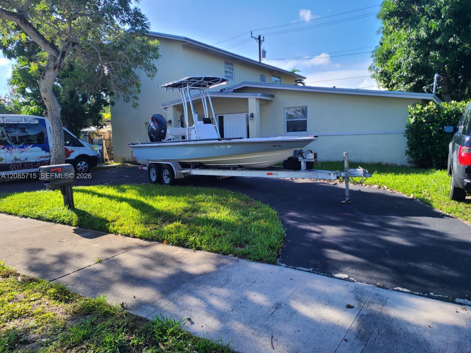 9860 SW 83rd St # 1, Miami FL 33173 photo 2
