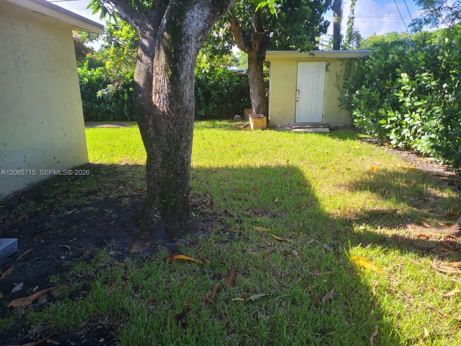 9860 SW 83rd St # 1, Miami FL 33173 photo 4