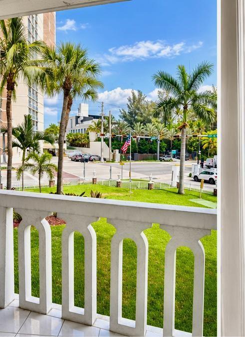 3199 S Ocean Dr # 203, Hallandale Beach FL 33009 photo 2