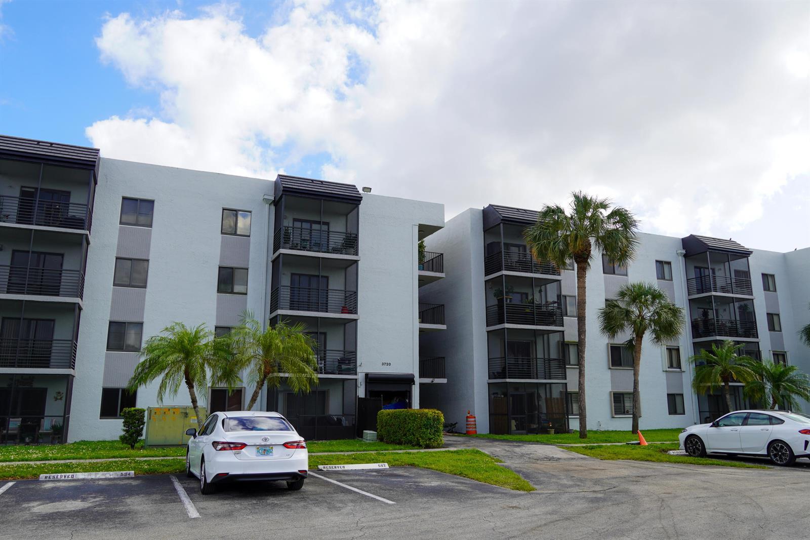 3720 N PINE ISLAND Road N # 334, Sunrise FL 33351 photo 3