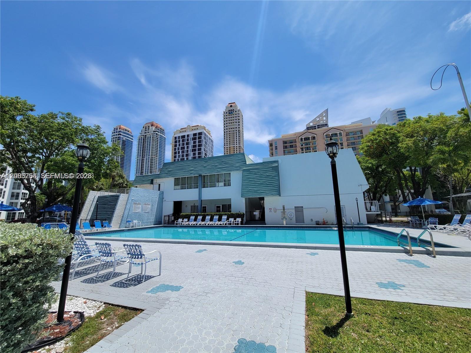 17570 Atlantic Blvd # 118, Sunny Isles Beach FL 33160 photo 3