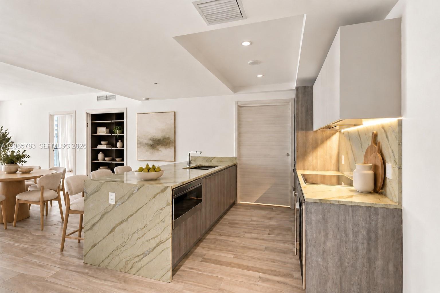 801 S Miami Ave # 1810, Miami FL 33130 photo 4