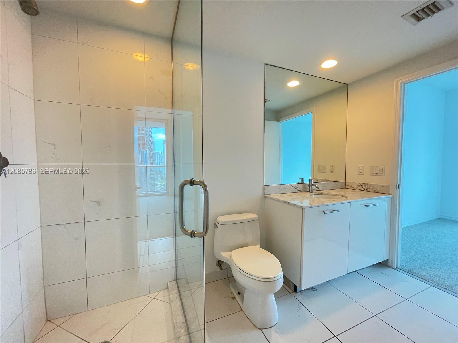 55 SE 6th St # 2702, Miami FL 33131 photo 5
