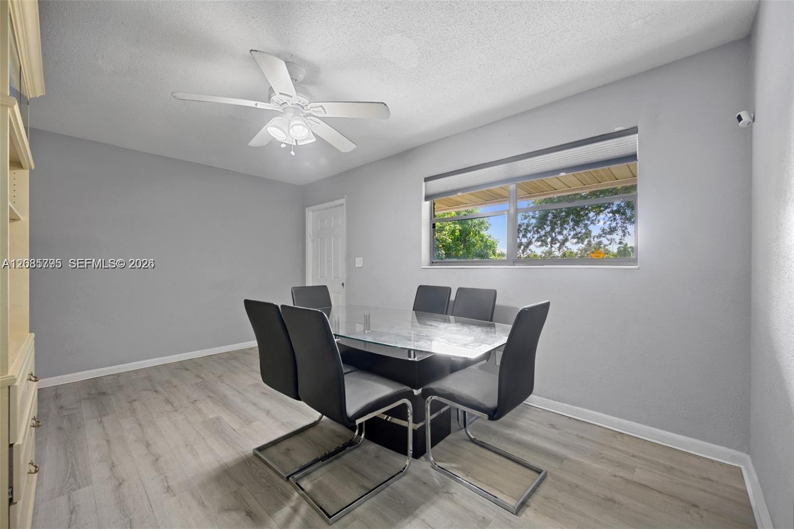3530 N 65th Ave, Hollywood FL 33024 photo 4