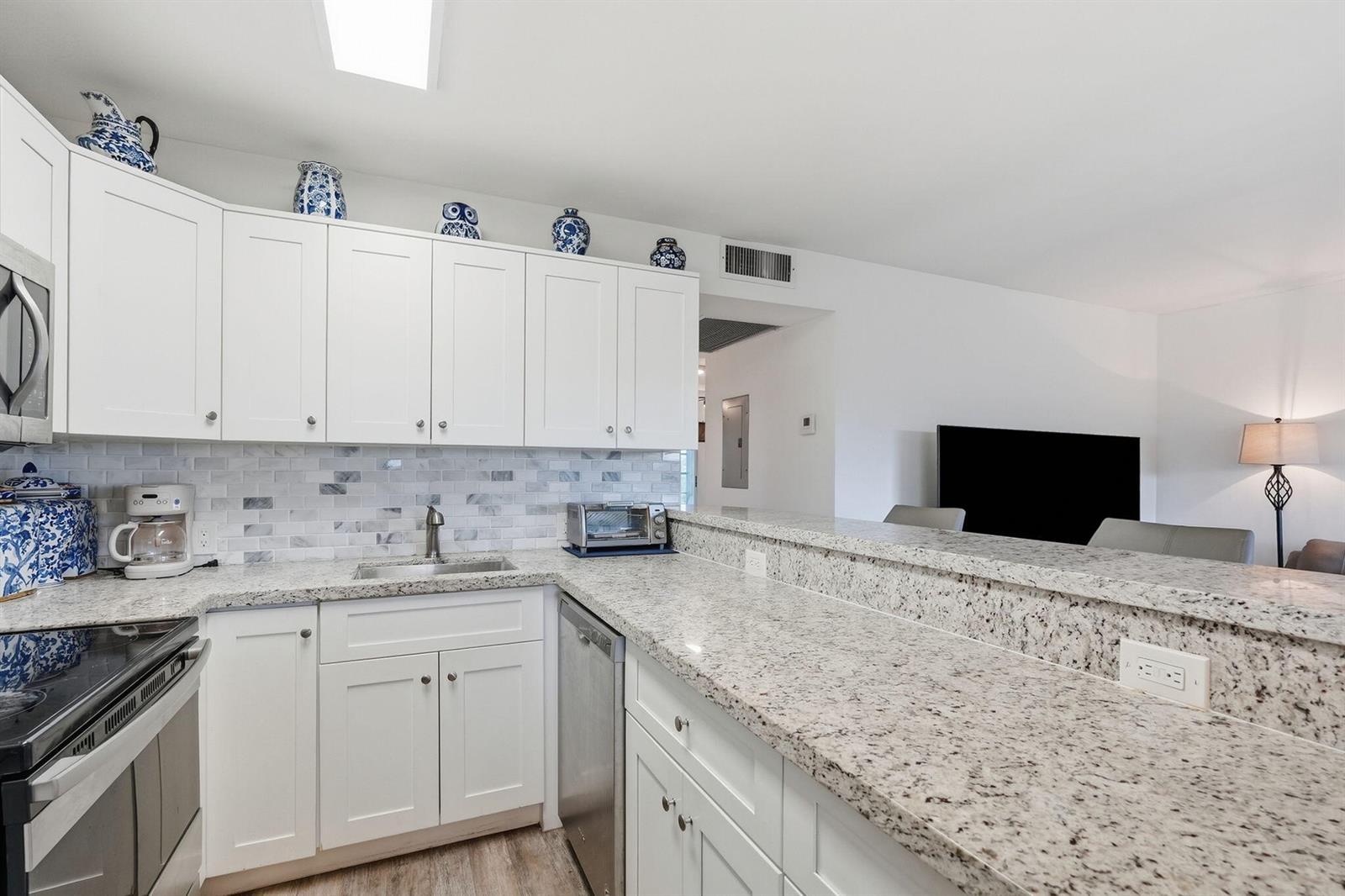 209 Brighton E, Boca Raton FL 33434 photo 3