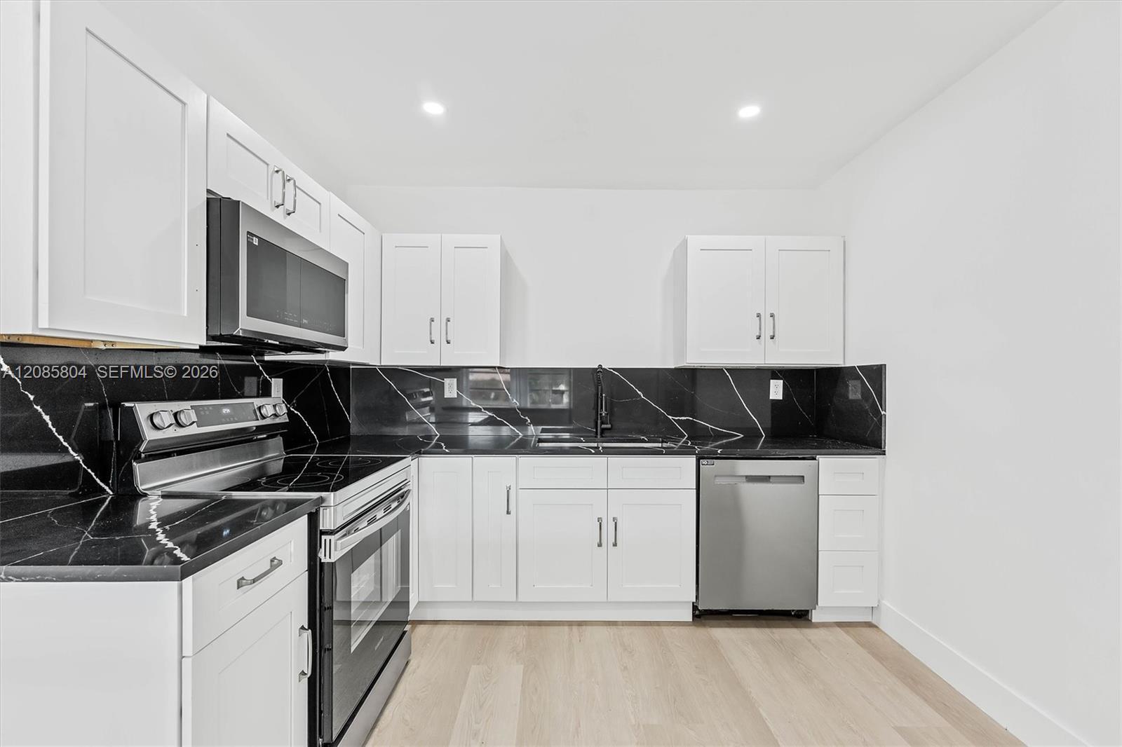 2610 NW 83rd Ave, Sunrise FL 33322 photo 3