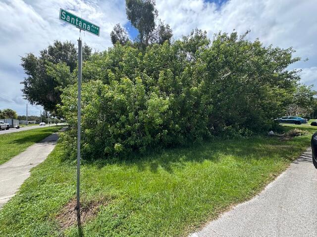 7701 Santana Avenue, Fort Pierce FL 34951