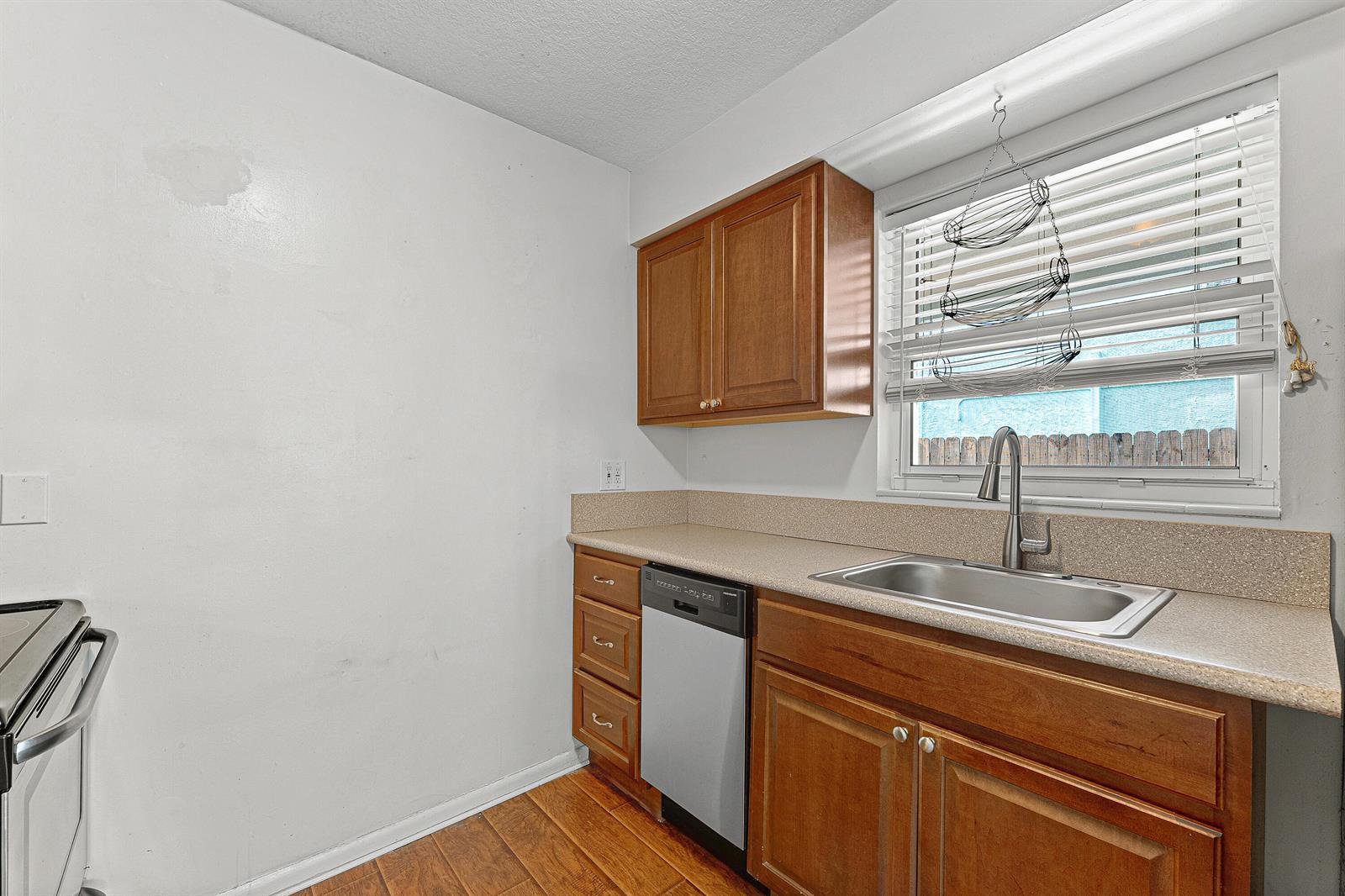 515 N K Street Unit 2, FL 33460 photo 2