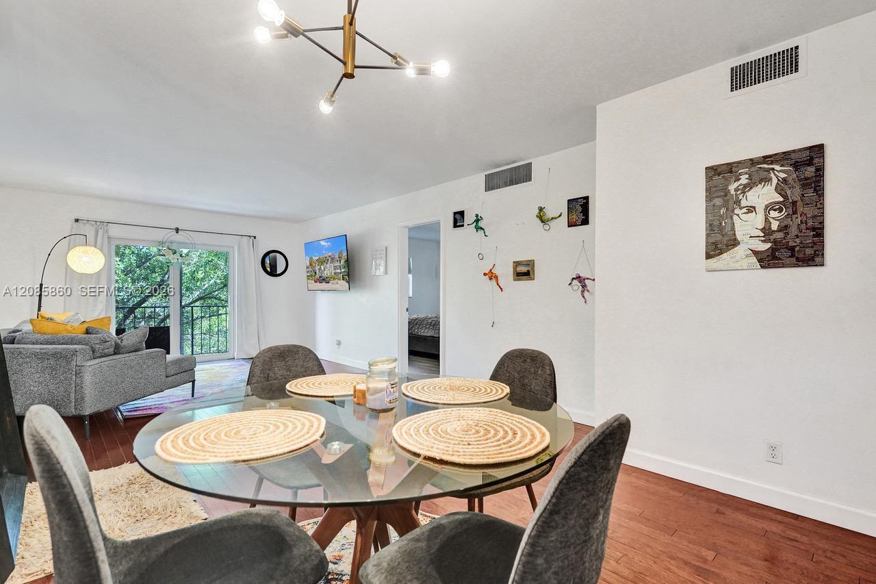 1785 N Andrews Sq # 205E, Fort Lauderdale FL 33311 photo 2
