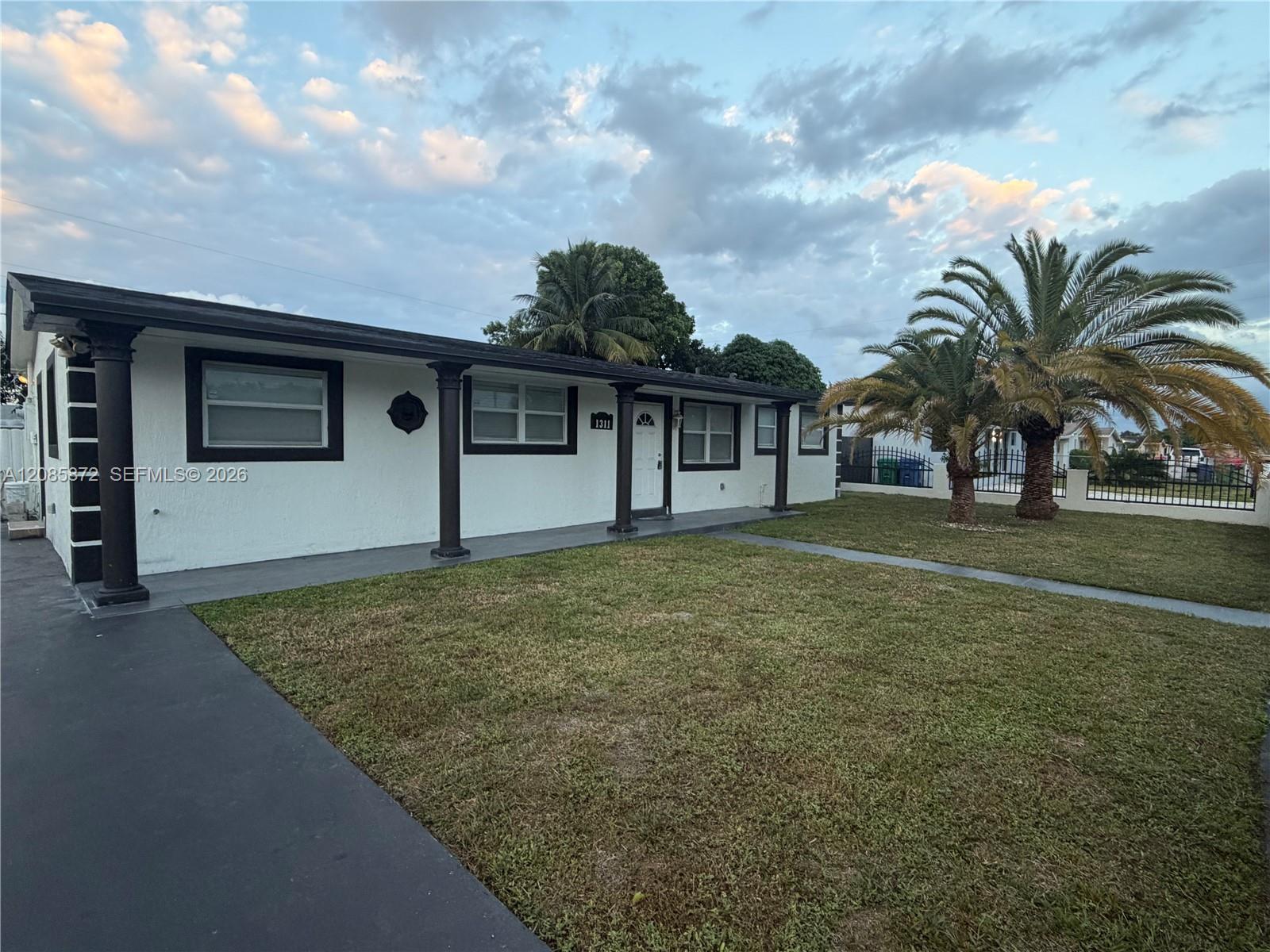 1311 NW 176th Ter, Miami Gardens FL 33169 photo 2
