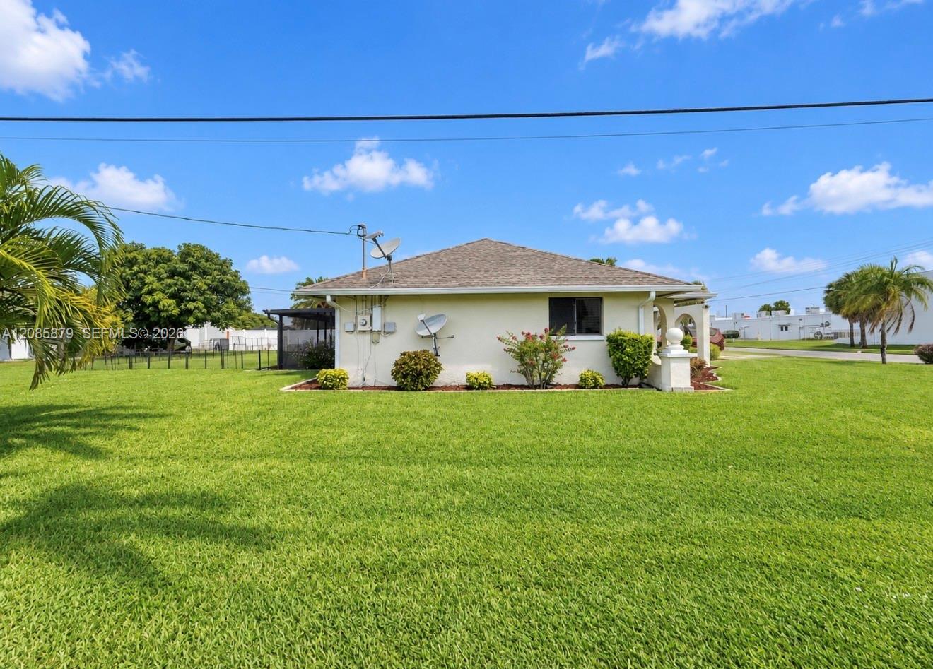 1328 SE 15th Pl., Cape Coral FL 33990 photo 3