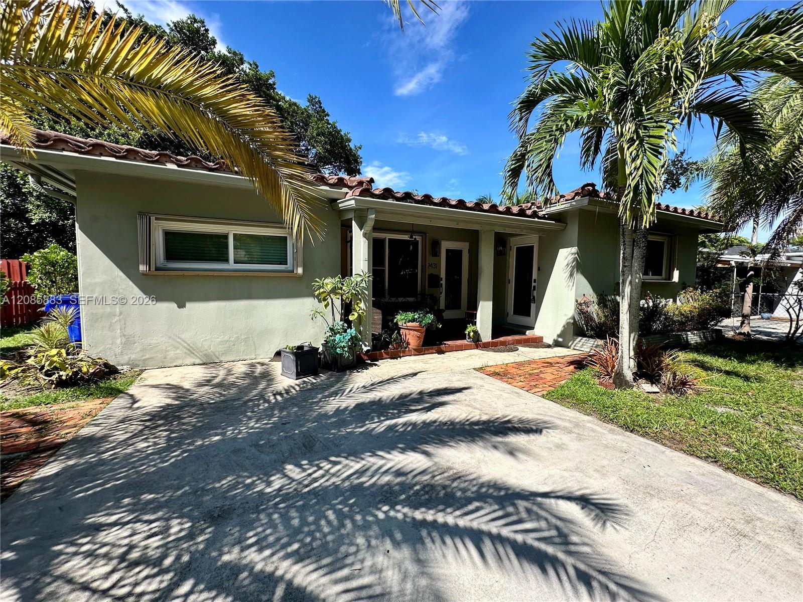2431 Washington St # 2, Hollywood FL 33020 photo 3