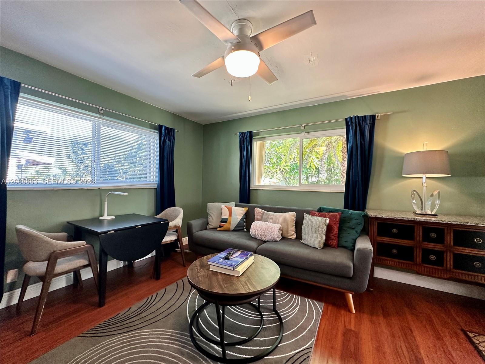 2431 Washington St # 2, Hollywood FL 33020