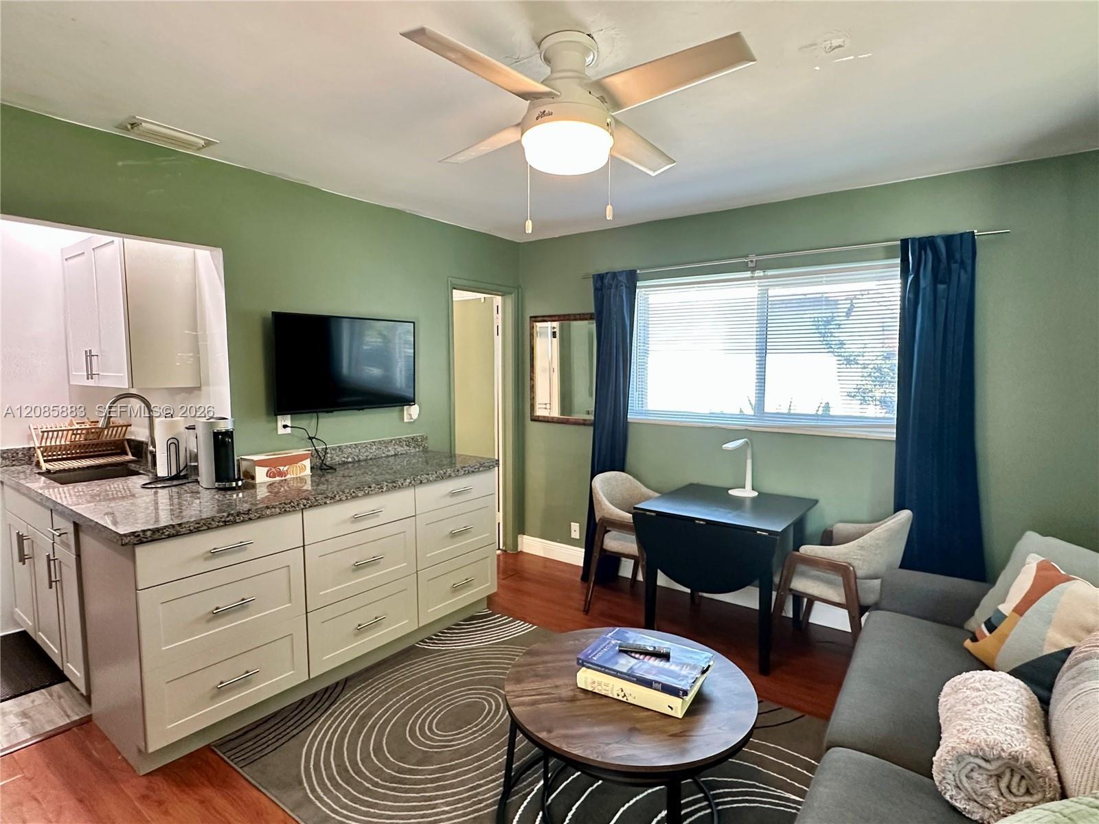 2431 Washington St # 2, Hollywood FL 33020 photo 4