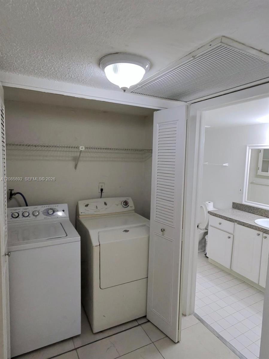8245 Lake Dr # 404, Doral FL 33166 photo 5