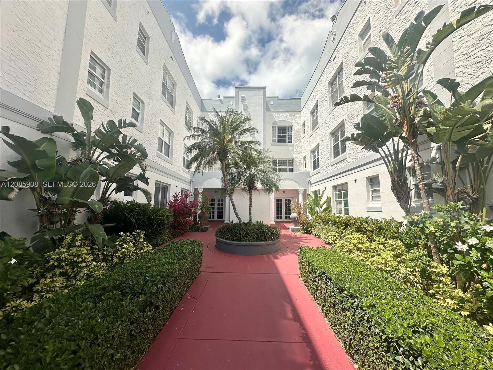 1200 Euclid Ave # 204, Miami Beach FL 33139