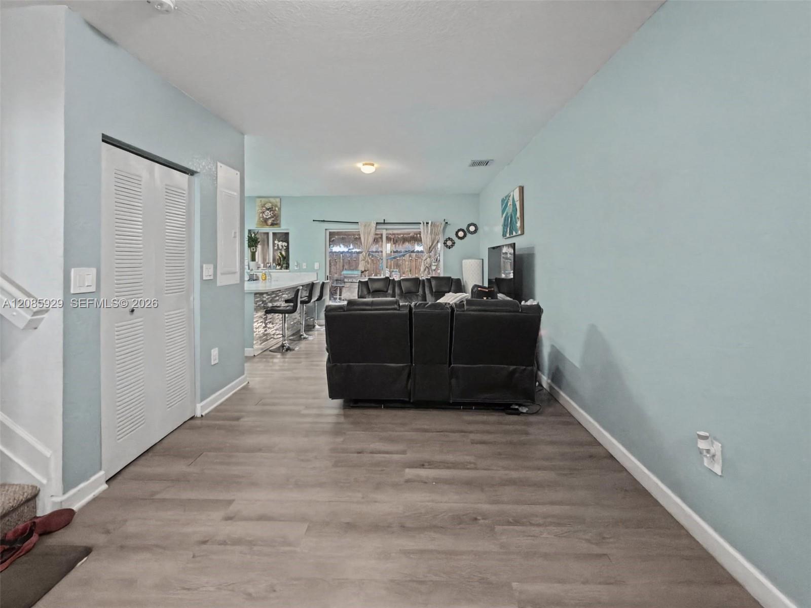 396 NW 12th Pl, Florida City FL 33034 photo 3