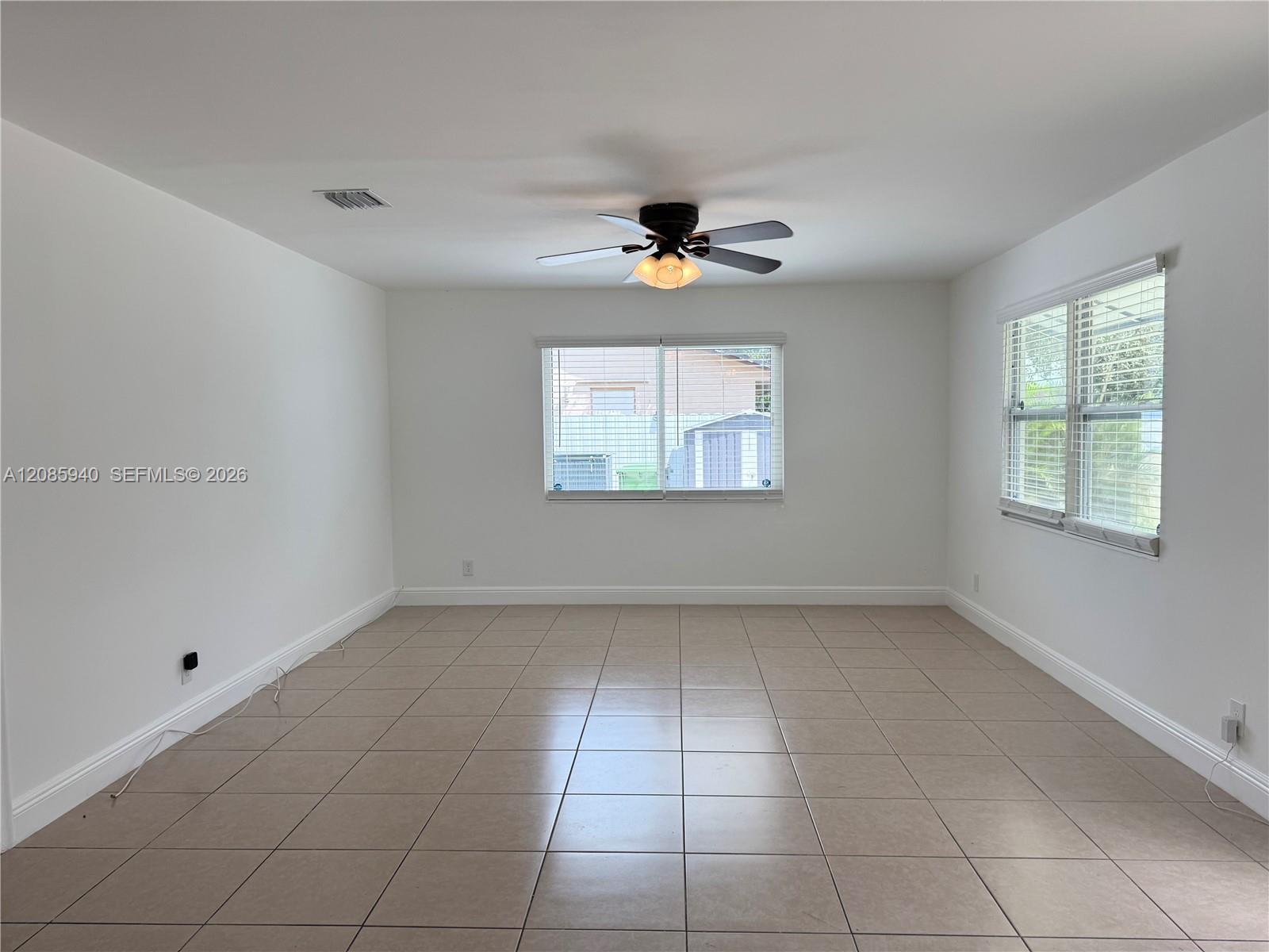 515 NE 11th St, Fort Lauderdale FL 33304 photo 4