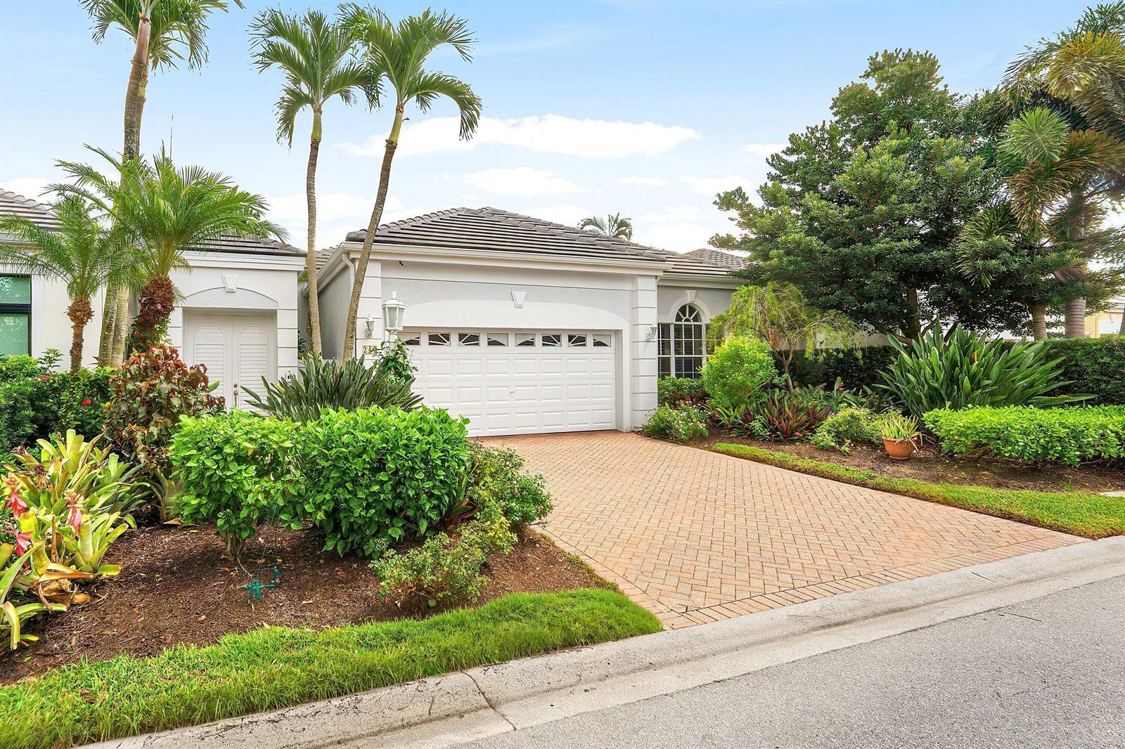 241 Coral Cay Terrace, Palm Beach Gardens FL 33418 photo 2