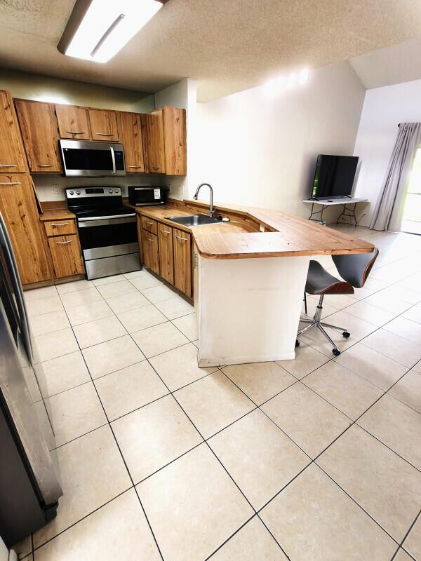 15747 Woodgate Place, Sunrise FL 33326 photo 2