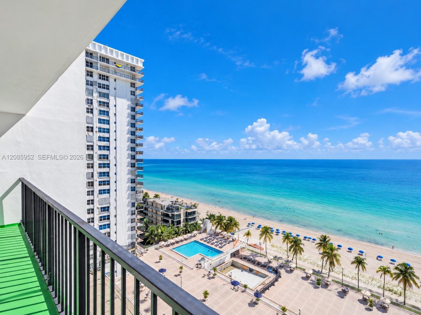 2401 S Ocean Dr # 1702, Hollywood FL 33019